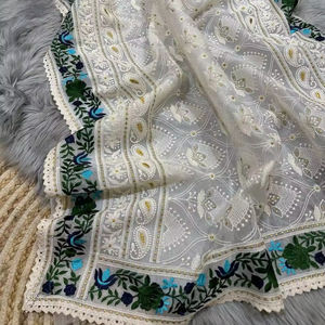 Saree en soie organza pure de créateur Broderie de style pakistanais moderne Tenue de fête de mariage traditionnelle de haute qualité Fonctions formelles - Product Image 1