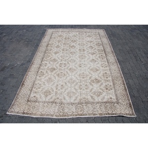Tapis turc vintage, tapis de 6,8 x 10,7 pieds, tapis en laine gris et blanc à pois - Product Image 1
