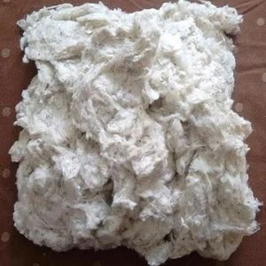 Déchets de coton blanc Lickerin, fibres de coton recyclées pour le filage à l'ouverture, rembourrage, matière première pour l'industrie textile - Product Image 1