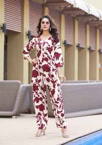 2025 superventas para mujer rayón conjunto de diseñador Top y pantalón para fiesta nuevo lanzamiento al mejor precio - Product Image 5