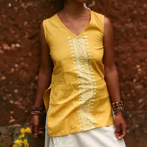 เสื้อเคอร์ตาพิมพ์ลายบล็อกของผู้หญิงเสื้อผ้าแนวโบฮีเมียนผ้าฝ้าย100% เสื้อถักลายชนเผ่าสีเหลืองดิน - Product Image 1