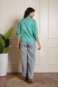 RANG MALHAR BANDHEJ bleu sarcelle 100% coton surdimensionné coupe ample haut Western pour femmes décontracté imprimé Style bouton imprimé débardeur - Product Image 2