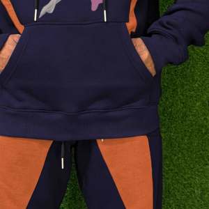 Chándales cómodos OEM para hombre, chándales ligeros y transpirables para hombre, ropa informal para correr, chándales masculinos personalizados para niños - Product Image 3