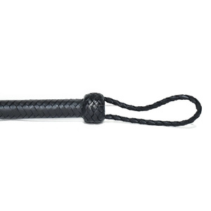Flogger BDSM de Cuero Genuino Hecho a Mano, Látigo de 3 Pies con Cabeza de Agarre Cómodo Trenzado, Color Personalizado, Alta Calidad - Product Image 6