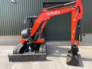 Miniexcavadora Kubota KX57-4, Peso Operativo de 1-5 Toneladas para Construcción, Cilindro Hidráulico Huade, Nueva y Usada Disponible - Product Image 4
