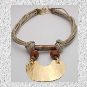 จี้ทองเหลืองชุบทองคุณภาพสูงสายสีเขียวหินธรรมชาติดีไซน์ผีเสื้อสไตล์วินเทจสำหรับงานเลี้ยงงานแต่งงานของขวัญ - Product Image 1