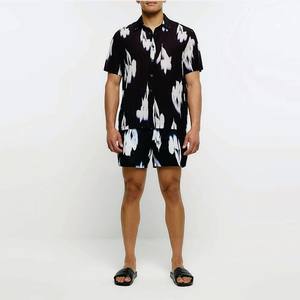 Venta al por mayor de los hombres de la playa de verano Hawaiano camisa de manga corta abotonada de franela de talla grande de vacaciones individuales niños playa de gran tamaño - Product Image 2