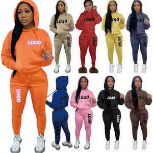 Ensemble de survêtement sportswear streetwear écologique pour femme, personnalisable avec logo, taille unique, sweat-shirt à capuche et pantalon de survêtement empilés pour l'hiver, vente en gros 2025 - Product Image 1