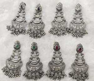 Pendientes de tuerca oxidados de plata alemana de estudio de moda OM para niñas, ropa de fiesta informal de estilo clásico ligero hecha a mano a granel - Product Image 1