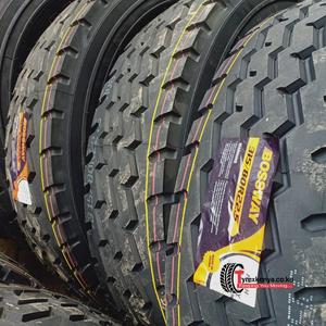 Livraison rapide sur les pneus de camion 315/80R22.5 Achetez maintenant et profitez d'une traction de qualité supérieure pour chaque état de route - Product Image 2