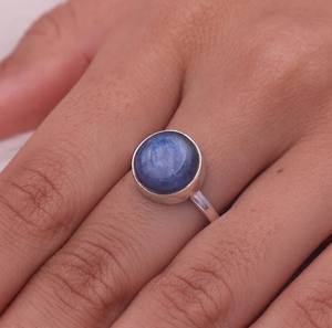 Anillo de cianita natural Anillo de Plata de Ley 925 sólida para mujer Suministro de joyería a granel Anillo de cabujones de cianita - Product Image 2