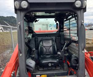 Mini-chargeuse sur chenilles Kubota SSV75, 85 ch, avec moteur Kubota, état prêt à la vente - Product Image 4