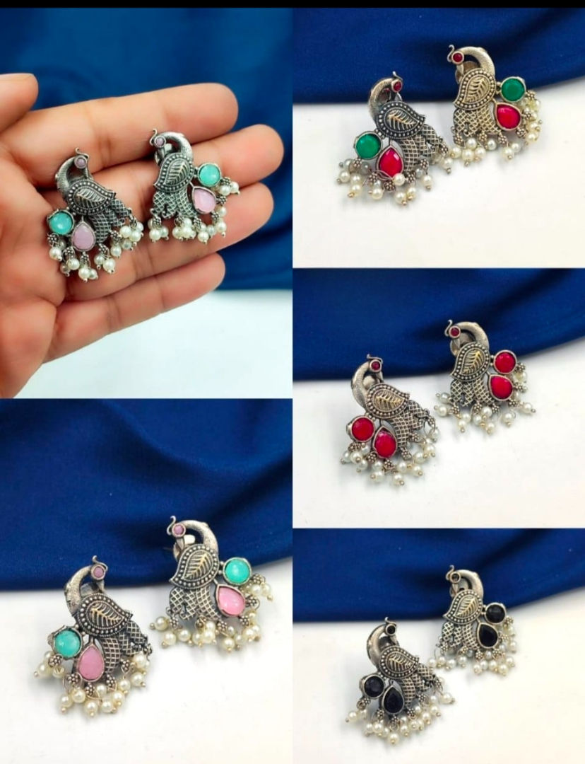 มีสีต่างกัน