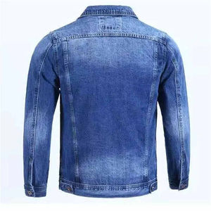 Venta al por mayor de ajuste regular de costura duradera Cierre de botón frontal múltiples bolsillos hombres chaquetas de mezclilla buena opción para pedidos a granel - Product Image 5