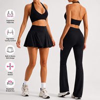 Ensemble de sport noir pour femme : pantalon évasé taille haute et brassière de sport – Tenue de fitness moderne deux pièces