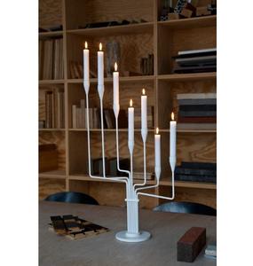 Bougeoir décoratif en métal de style industriel à 7 branches, blanc, pour événements, fêtes, hôtels, restaurants, tables - Product Image 1