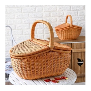 Sisu Handicraft Eco-Friendly Mimbre Rattan Picnic Basket Hecho en Vietnam para almacenamiento de artículos para el hogar - Product Image 5