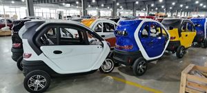 EEC Trois roues Mini voiture longue portée frein à disque Cargo Tricycle <span class=keywords><strong>Scooter</strong></span> avec cabine pour personnes âgées, handicapées et handicapées - Product Image 6