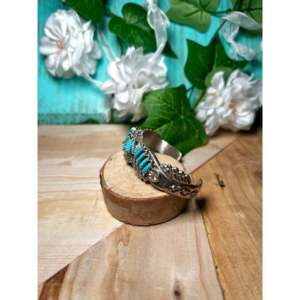 Zuni Fashion <b>Cuff</b> <b>Bracelet</b> Handmade with Kingman Turquoise & Sterling <b>Silver</b> Elegant & Durable Accessory - Product Image 3