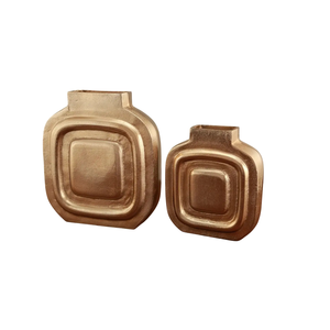 Exporter Metal Customized Shapes Handmade Gold Plated <b>Vase</b> Fancy Style Modern Look Table Top Flower <b>Decoration</b> <b>Vase</b> - Product Image 1