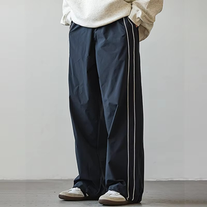 Gran oferta, pantalones de chándal informales para hombre, cremallera de bolsillo de pierna recta con pantalones de chándal a rayas, pantalones de cuerdas ocultas para hombre - Product Image 1