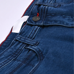 Pantalones vaqueros de hombre azules con logotipo personalizado OEM, pantalones vaqueros ajustados con botones laterales para hombre, Vaqueros apilados holgados de alta calidad, fabricantes de vaqueros para hombre - Product Image 3