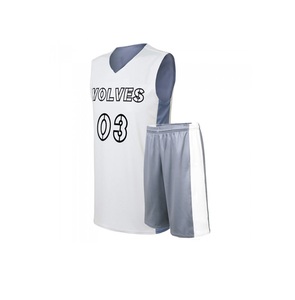 Camisetas de Fútbol para Hombre de Alta Calidad al por Mayor, Logotipo Impreso OEM, Antibacterianas, 100% Poliéster, Uniformes Deportivos para Todas las Temporadas - Product Image 1