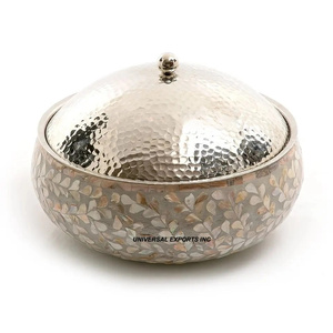 Vaisselle de table Hotpot en métal de luxe Chauffe-plats décoratifs forme ronde vente en gros nouvelle casserole en métal fantaisie - Product Image 2