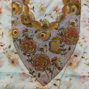 ชุดเดรสงานแต่งงานแบบสั้น คอสูง แขนกุด ผ้าฝ้ายปักลูกปัดด้วยมือ สำหรับผู้หญิง - Product Image 1