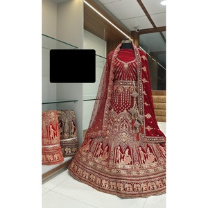 Elegante Lehenga Choli nupcial indio de terciopelo con trabajo de bordado Alta demanda para ocasiones festivas de adultos - Product Image 2