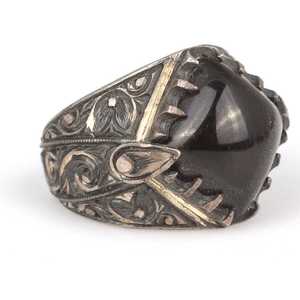 925 Sterling <b>Silver</b> Men's Cluster <b>Ring</b> <b>with</b> <b>Black</b> Pressed Amber <b>Stone</b> Fashionable Bezel Setting for Casual Occasions - Product Image 2