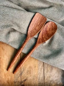 Cuchara de Madera con Diseño de Grano de Madera Natural para Cocinar, Revolver y Servir de Forma Cómoda - Product Image 2