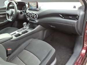 HIGHRUN USADO 2024 NISSAN SEN-TRA SV FWD SEDÁN - Product Image 4