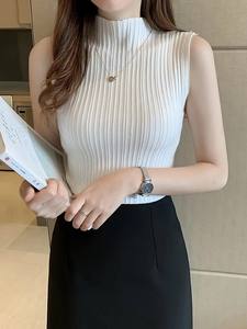 Nouveau élégant confortable femmes Sexy côtelé tricot gilet haut 100% Polyester sans manches col roulé chemise avant Logo personnalisable - Product Image 3