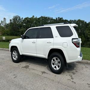 ¡Oferta Imperdible! Toyota 4Runner Limited 4x4 V8 2024 Súper Limpio, Automático, Tracción Total, Blanco, SUV de Lujo - Product Image 1