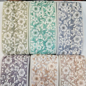 Vêtements pour femmes Patch Broderie Dentelle Garniture Pantalon Coloré Paillettes Fleur Dentelle avec Paillettes pour Enfants et Adultes - Product Image 1