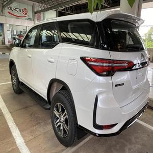 Usado Toyota Fortuner Automático Precio barato Bastante usado Velocidad máxima Mejor precio En stock Comprar ahora - Product Image 1
