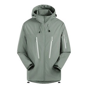 Veste pour femme tendance à multiples poches, veste softshell à capuche personnalisée avec fermeture éclair, qualité supérieure, coupe-vent, veste d'hiver - Product Image 1