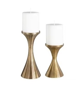 Eleva la Decoración de tu Hogar con este Portavelas de Aluminio Hecho a Mano de Primera Calidad para Decoración del Hogar - Product Image 1