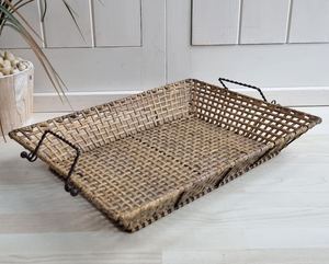 ถาดหวายสานทรงสี่เหลี่ยมผืนผ้าสุดสร้างสรรค์สำหรับใส่ชาอาหารเช้าในครัวเรือนพร้อมที่จับโลหะ - Product Image 4