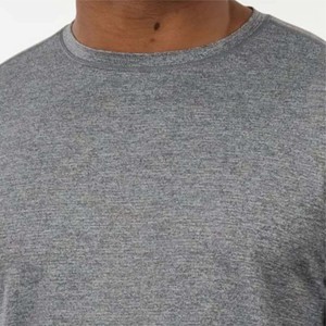 Camiseta cómoda de manga larga para hombre: suave, duradera e ideal para uso diario y apariencia informal - Product Image 6