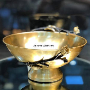 Nouvelle couleur d'émail à la mode à l'intérieur avec un décor en métal de conception de forme feuillue pour un bol de service sûr de fruits secs - Product Image 4