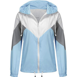Chaqueta de lluvia ligera e impermeable para mujer, cortavientos transpirable con estampado informal y capucha para senderismo, cierre de cremallera - Product Image 2