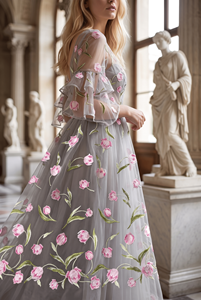 Tissu en dentelle respirant brodé de tulipes roses sur tulle transparent à motif floral pour robes, tenues de mariée et vêtements pour filles - Product Image 5