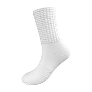 Chaussettes de cheville en nylon blanc pour adultes - Antibactériennes, écologiques, de haute qualité, tricotées avec logo pour le basketball, collection printemps - Product Image 6