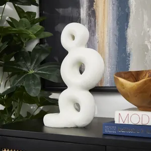 DecMode Bague en cercle empilé en résine blanche Sculpture abstraite ou déco en résine abstraite Sculpture décorative moderne polie empilée - Product Image 2