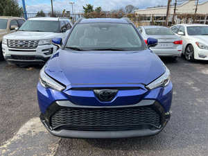 โตโยต้า โคโรลล่า ครอส ไฮบริด SE AWD 4 ประตู SUV ปี 2023 มือสอง เบาะหนัง เครื่องยนต์เทอร์โบ ใช้ได้ทั้งน้ำมันเบนซิน/น้ำมันดีเซล/ไฟฟ้า พร้อมกล้องมองหลัง ไฟ LED - Product Image 3