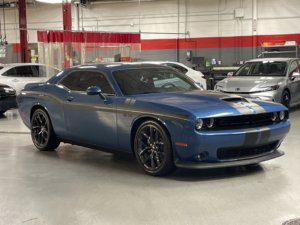 Bien mantenido limpio 2022 Dod_ge Challenger GT V6 3.6L RWD - Product Image 2
