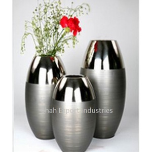 Florero martillado de Metal de diseño de tendencia para sala de estar, macetas decorativas con acabado plateado para interiores - Product Image 5