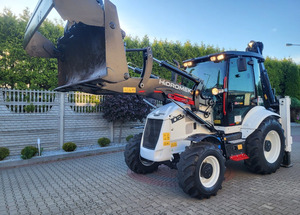 NUEVO |   Retroexcavadora Usada Hidromek HMK 102B, Maquinaria de Ingeniería y Construcción - Product Image 6